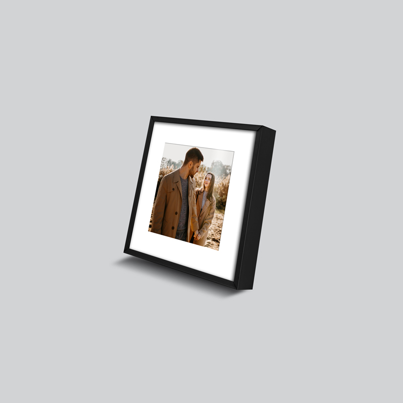 قاب عکس فلزی